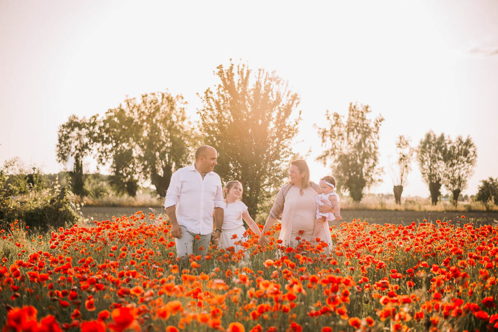 fotografo stefania montin famiglia bambine papaveri padova